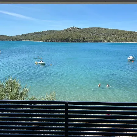 Bella Homes Camping Tisno Exterior photo
