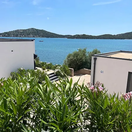 Bella Homes Camping Tisno Exterior photo